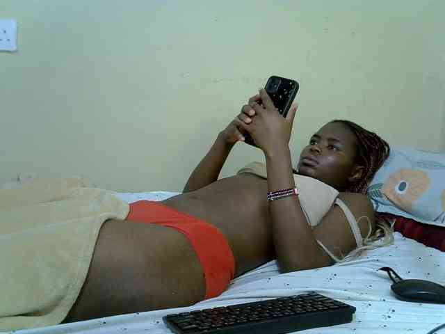 curvy-corazon webcam