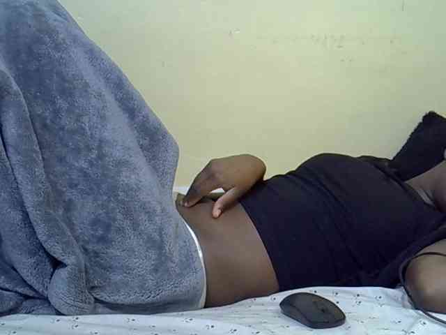 curvy-corazon webcam