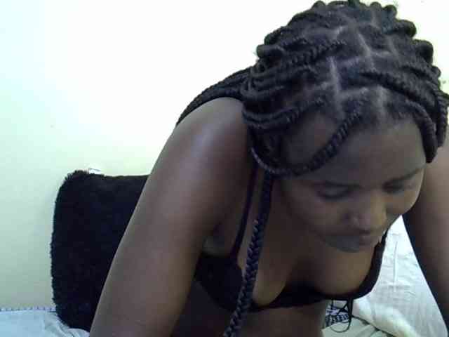 curvy-corazon webcam