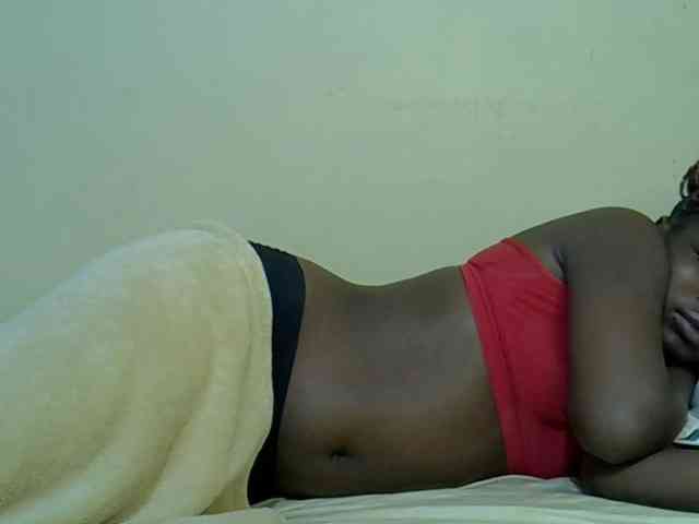 curvy-corazon webcam