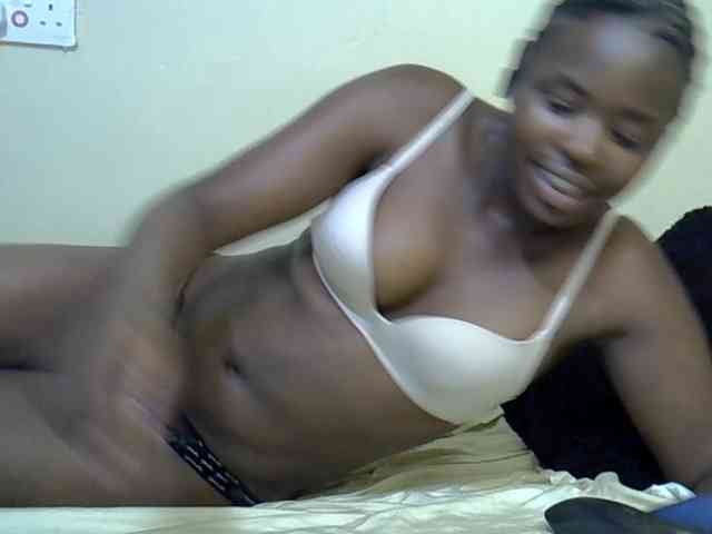 curvy-corazon webcam