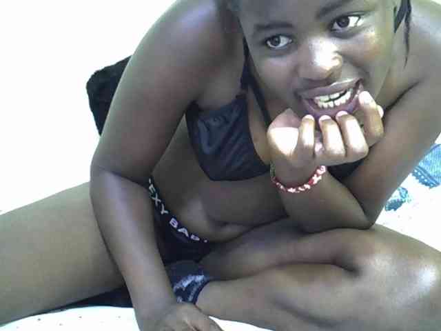 curvy-corazon webcam