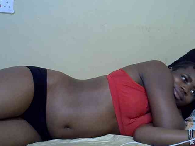 curvy-corazon webcam