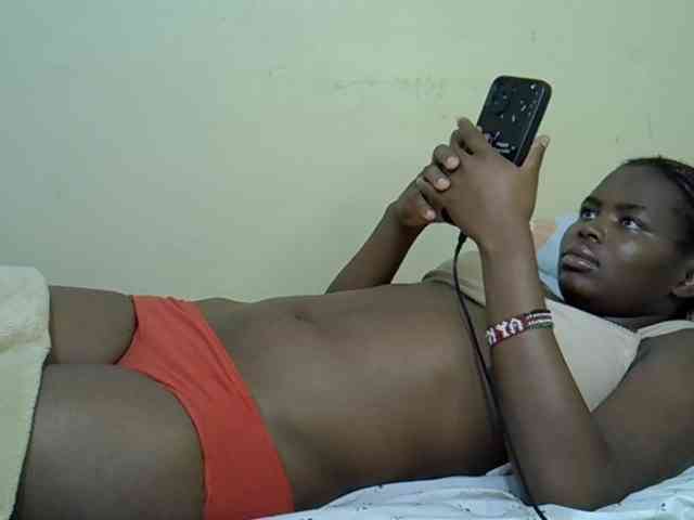 curvy-corazon webcam
