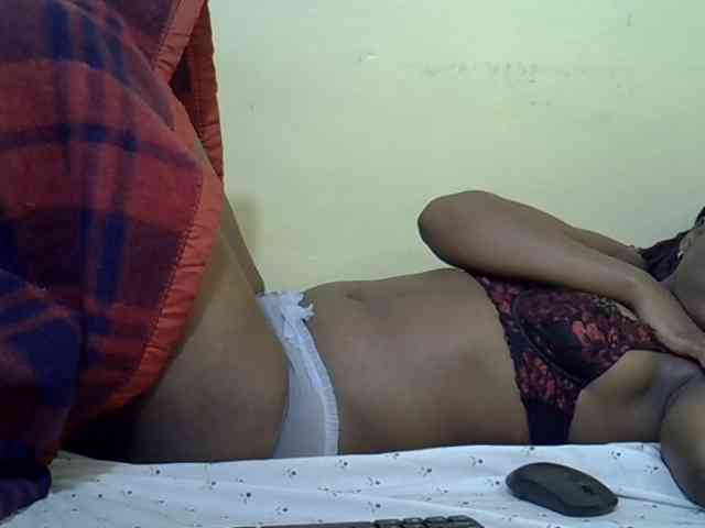 curvy-corazon webcam