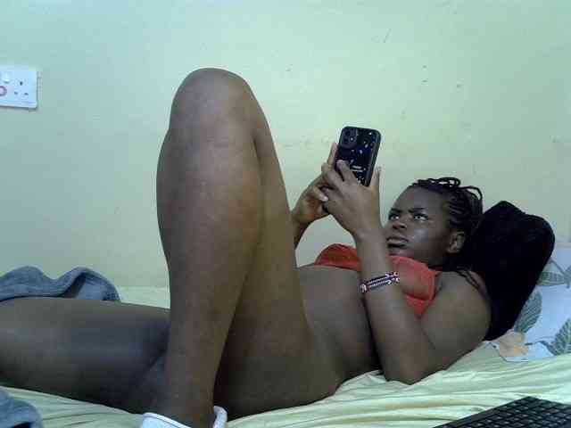 curvy-corazon webcam
