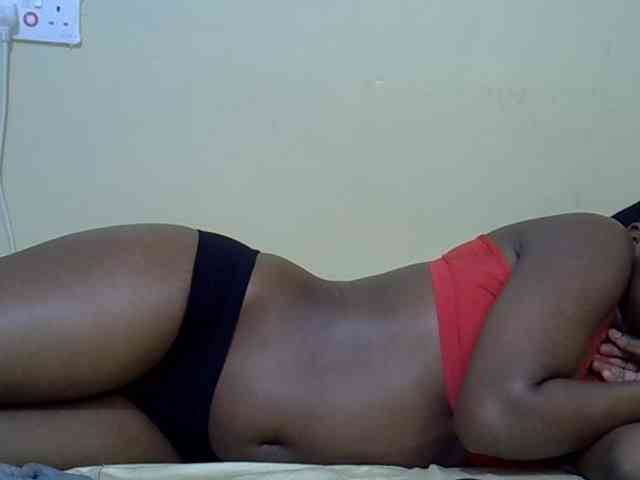 curvy-corazon