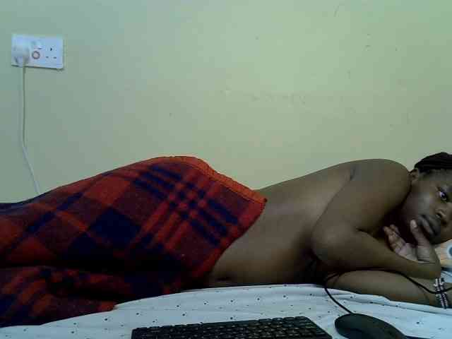 curvy-corazon webcam