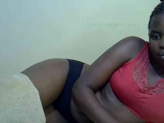 curvy-corazon webcam