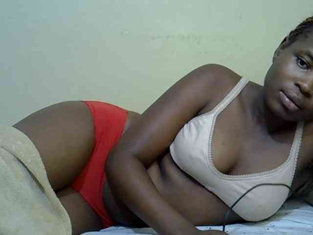 curvy-corazon webcam