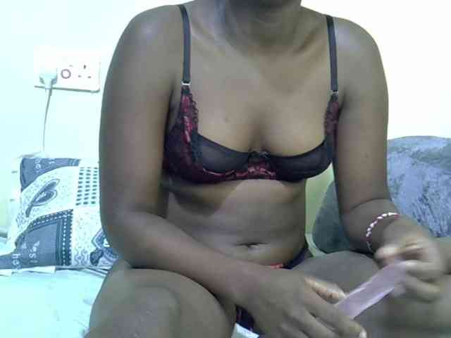 curvy-corazon webcam
