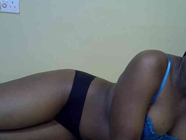 curvy-corazon