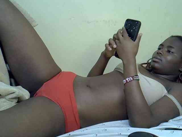 curvy-corazon webcam