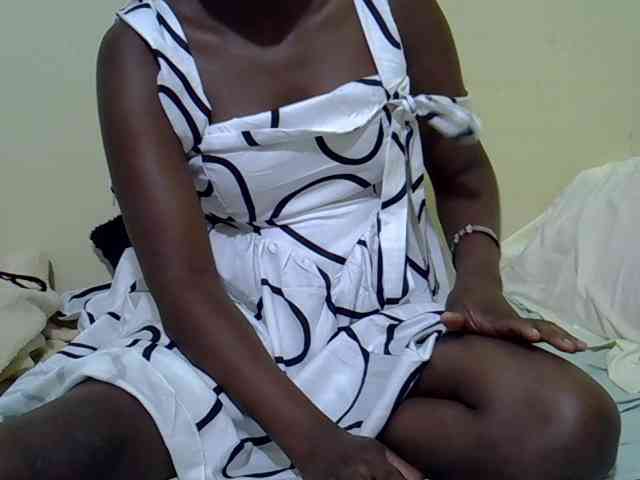 curvy-corazon webcam