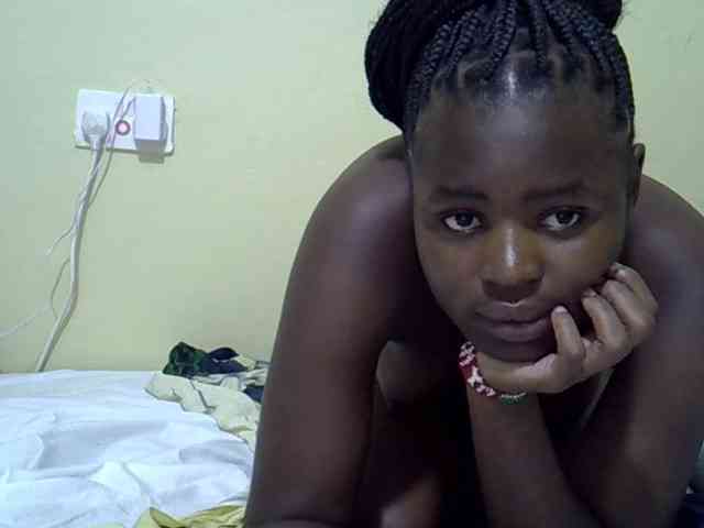 curvy-corazon webcam