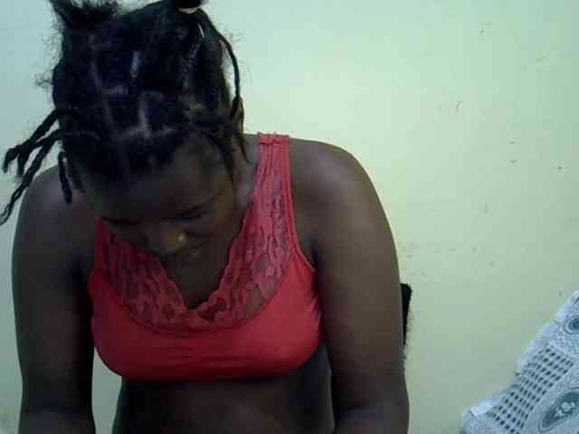curvy-corazon webcam