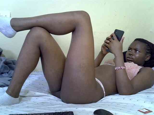 curvy-corazon webcam
