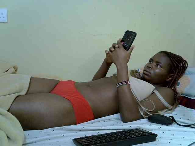 curvy-corazon webcam