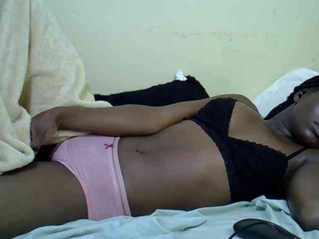 curvy-corazon webcam