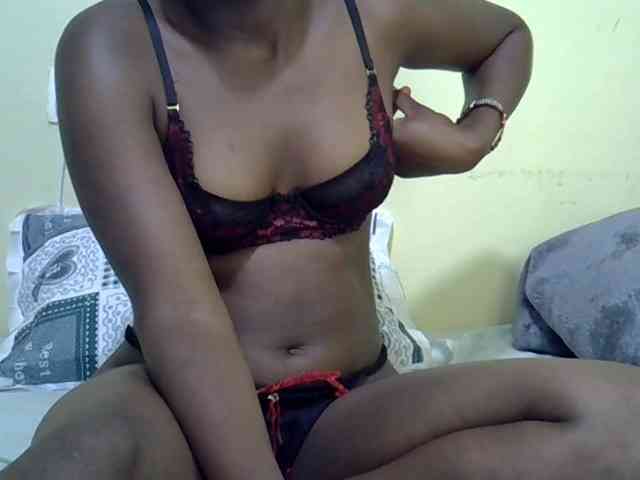 curvy-corazon webcam