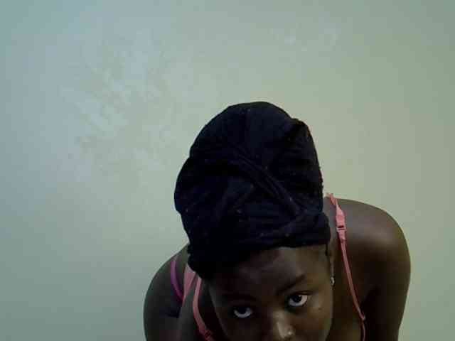 curvy-corazon webcam