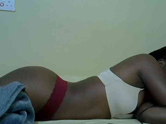 curvy-corazon webcam