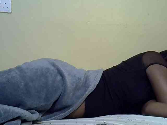 curvy-corazon webcam