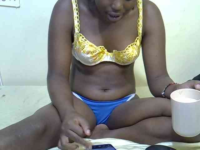 curvy-corazon webcam