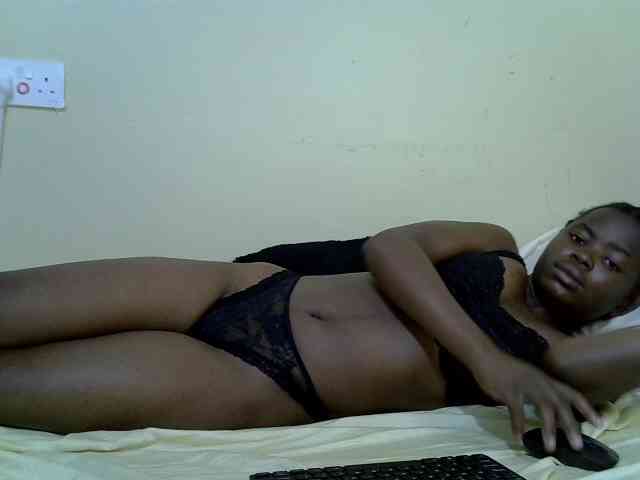 curvy-corazon webcam