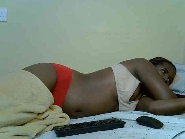 curvy-corazon webcam