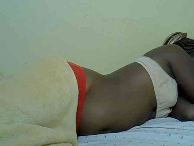 curvy-corazon webcam