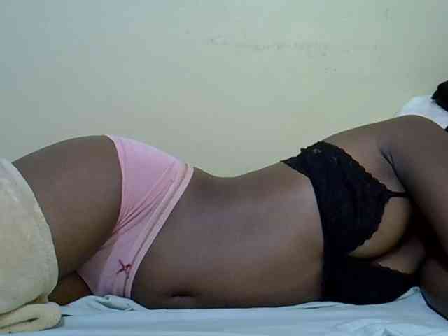 curvy-corazon webcam
