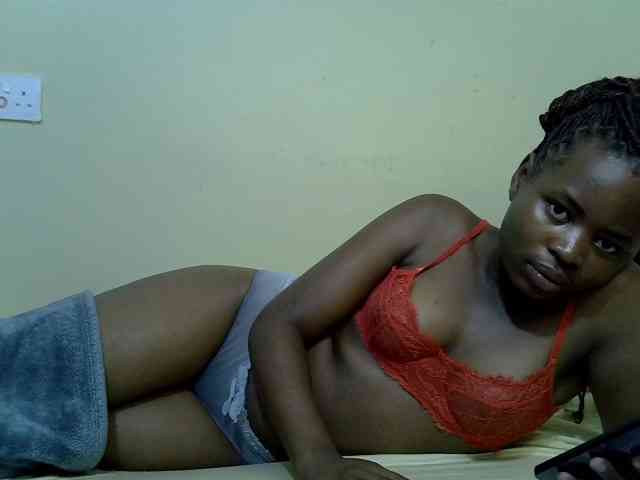 curvy-corazon webcam