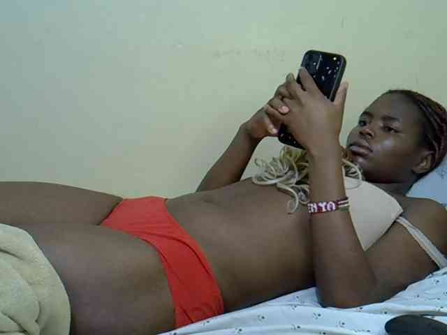 curvy-corazon webcam