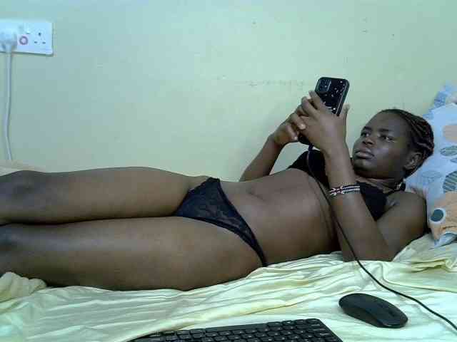 curvy-corazon webcam