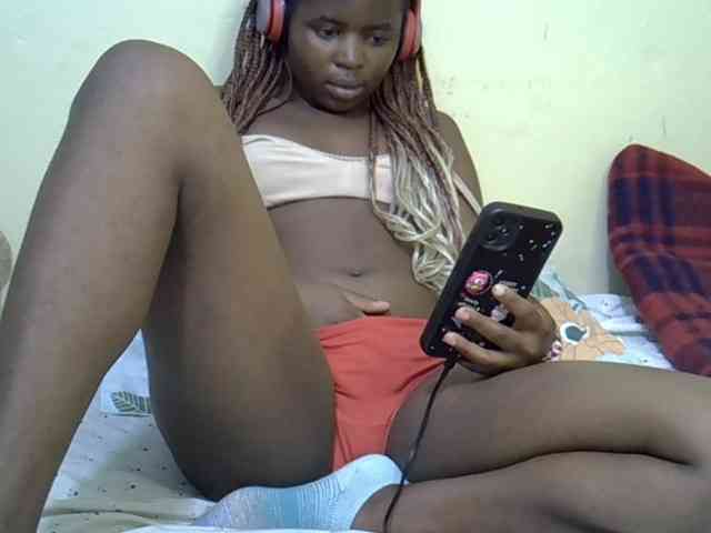 curvy-corazon webcam