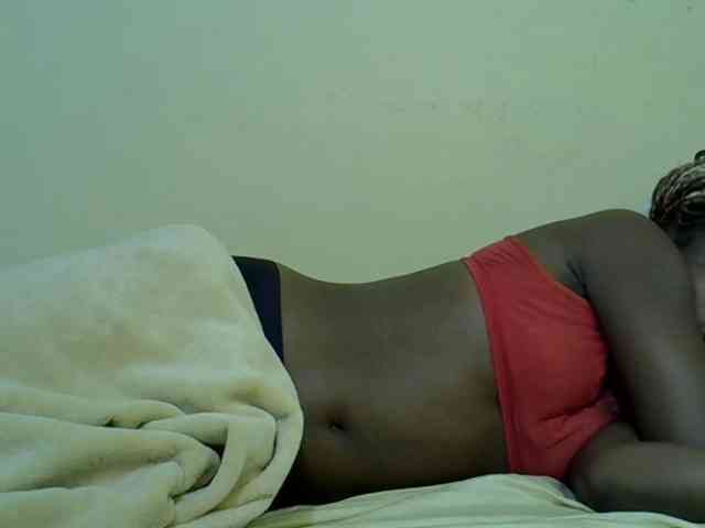 curvy-corazon webcam