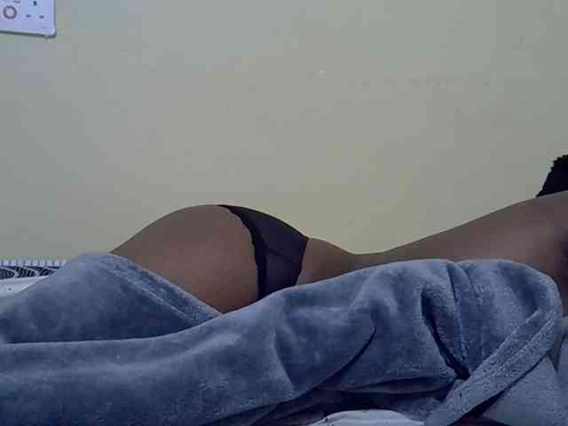 curvy-corazon webcam