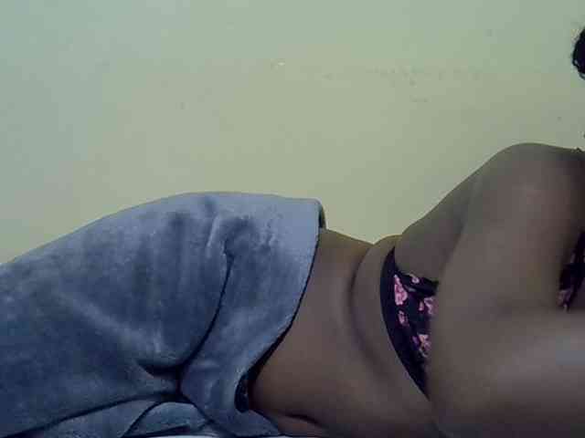 curvy-corazon webcam