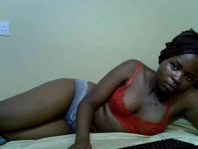 curvy-corazon webcam