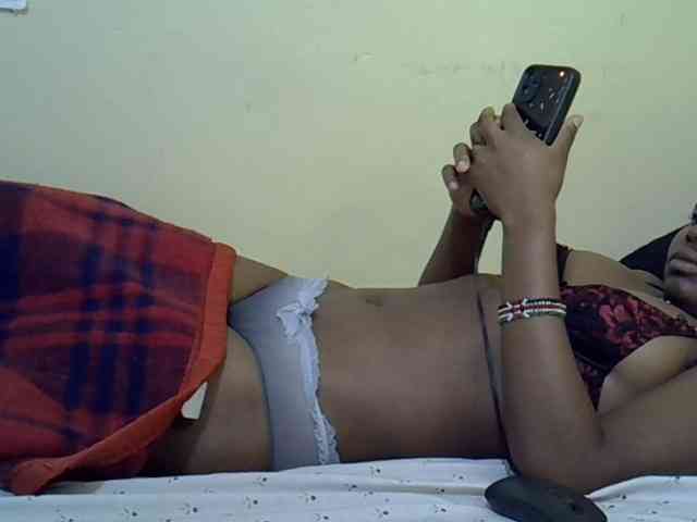 curvy-corazon webcam