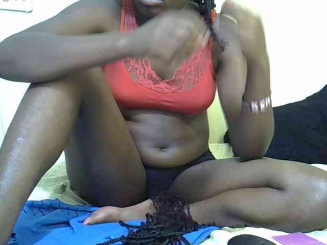 curvy-corazon webcam