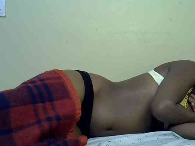 curvy-corazon webcam