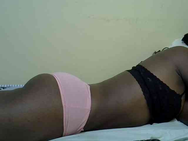 curvy-corazon webcam