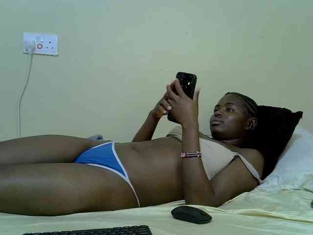 curvy-corazon webcam