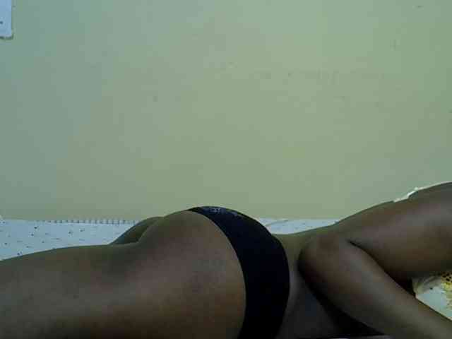curvy-corazon webcam