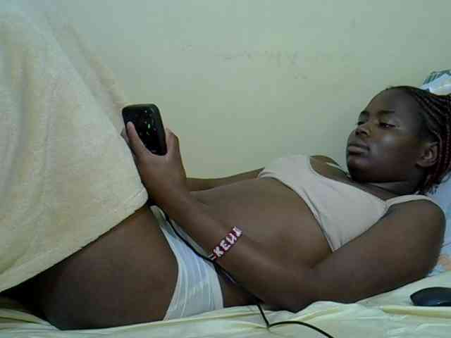 curvy-corazon webcam