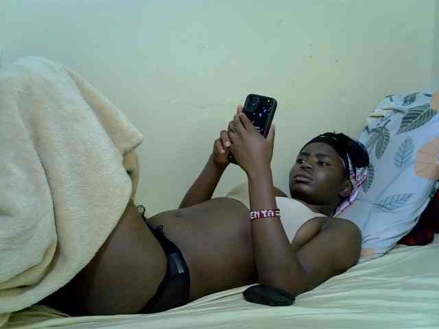 curvy-corazon webcam