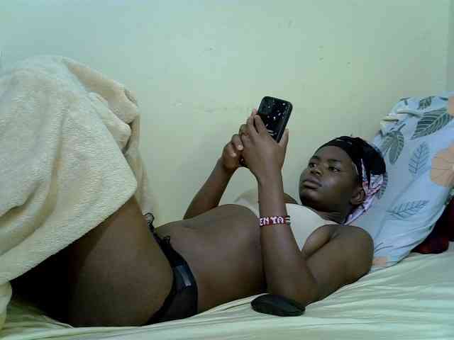 curvy-corazon webcam