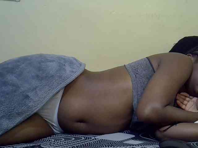 curvy-corazon webcam